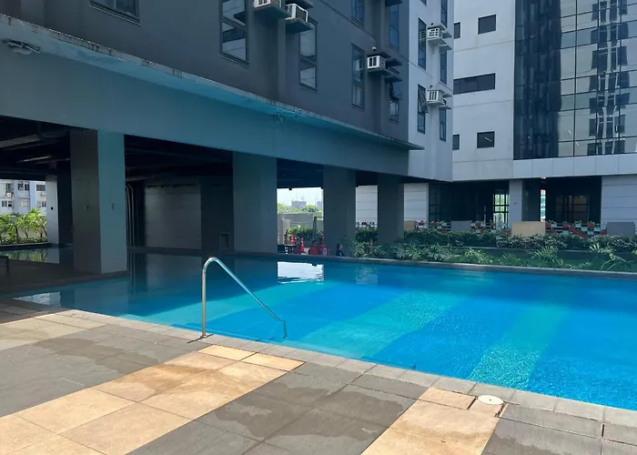Aparthotel 7 Residential Tower *
